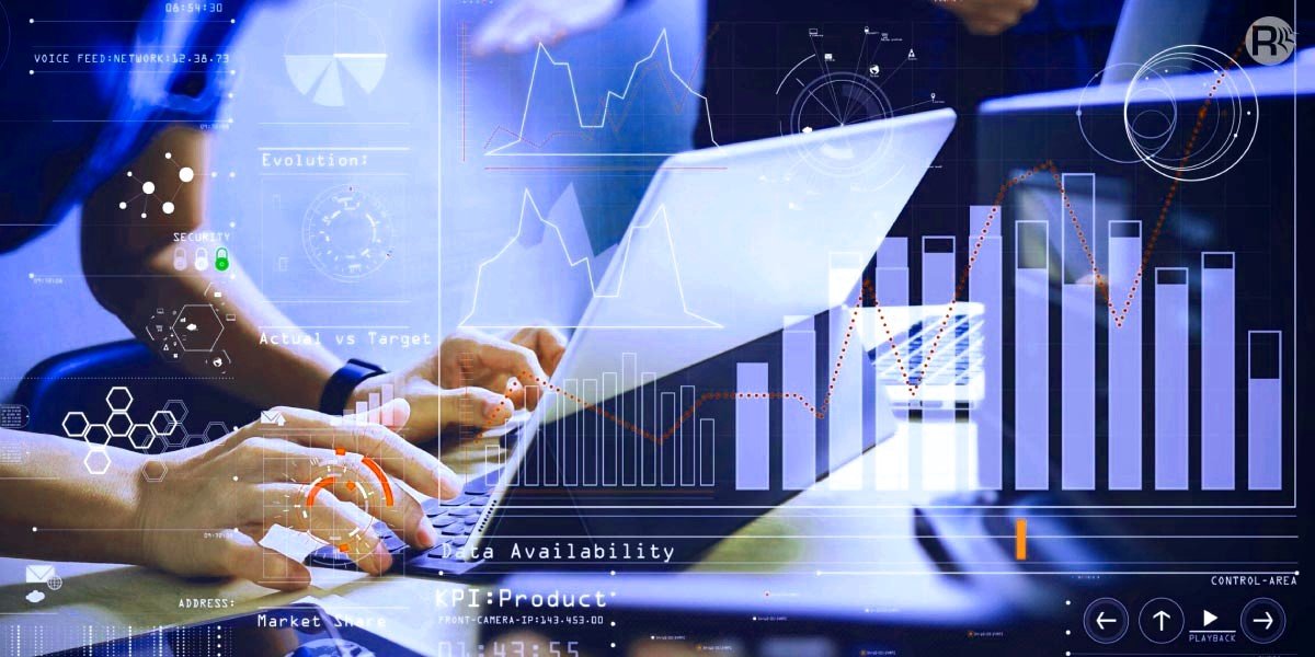 4 Essential Pillars of Successful Data Analytics for Small Businesses ...